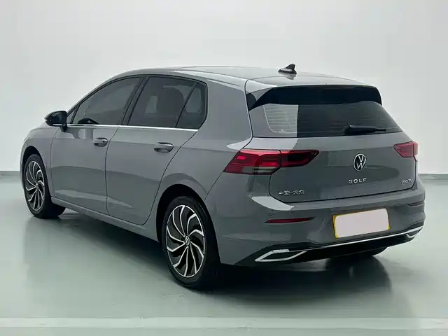 Volkswagen Golf 2023