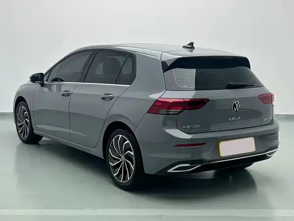 Volkswagen Golf 2023