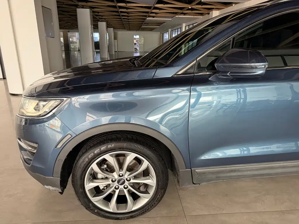 Lincoln MKC 2019 — фото 21