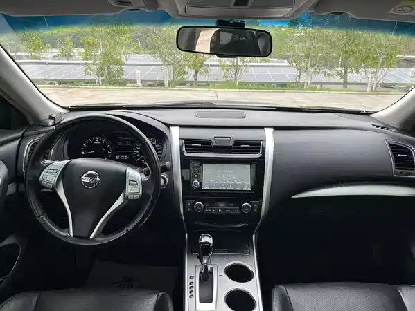 Nissan Teana 2016