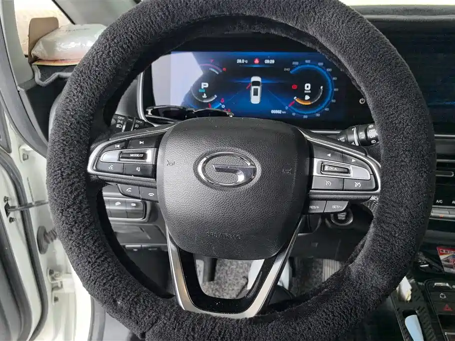 GAC Motor Trumpchi M6 2021 — фото 15