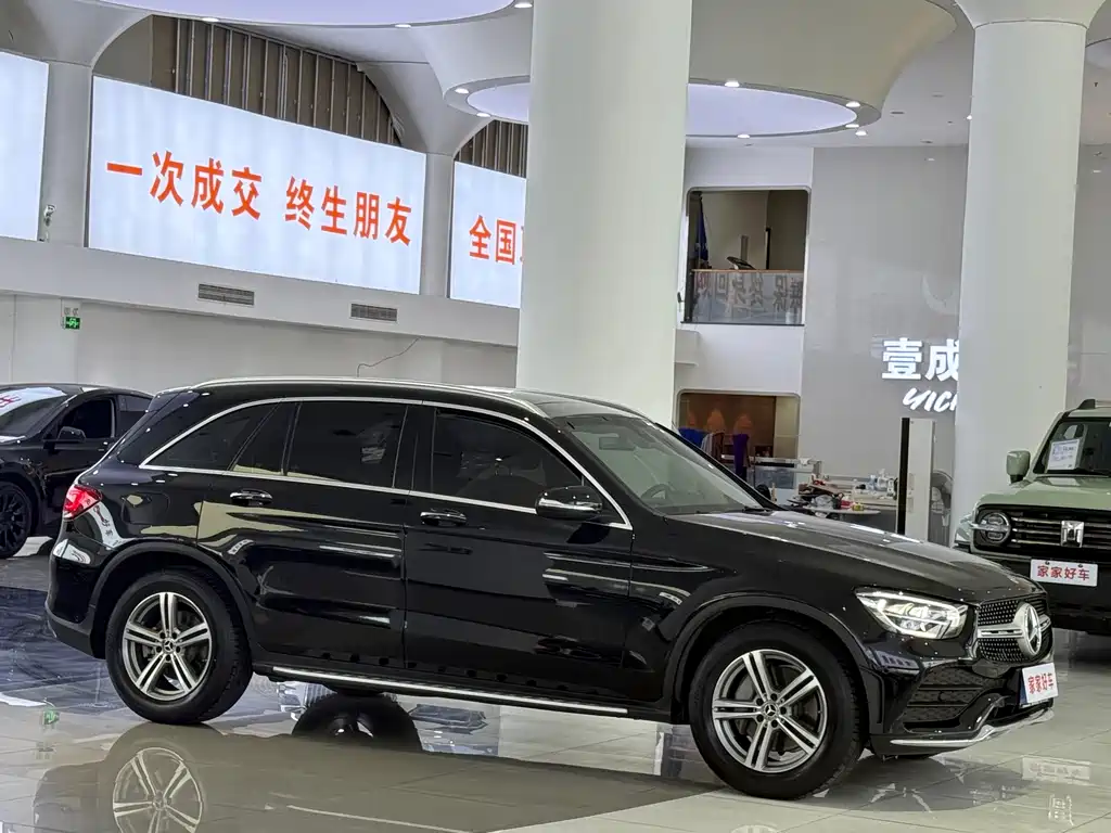 Mercedes-Benz GLC 2019 — фото 3