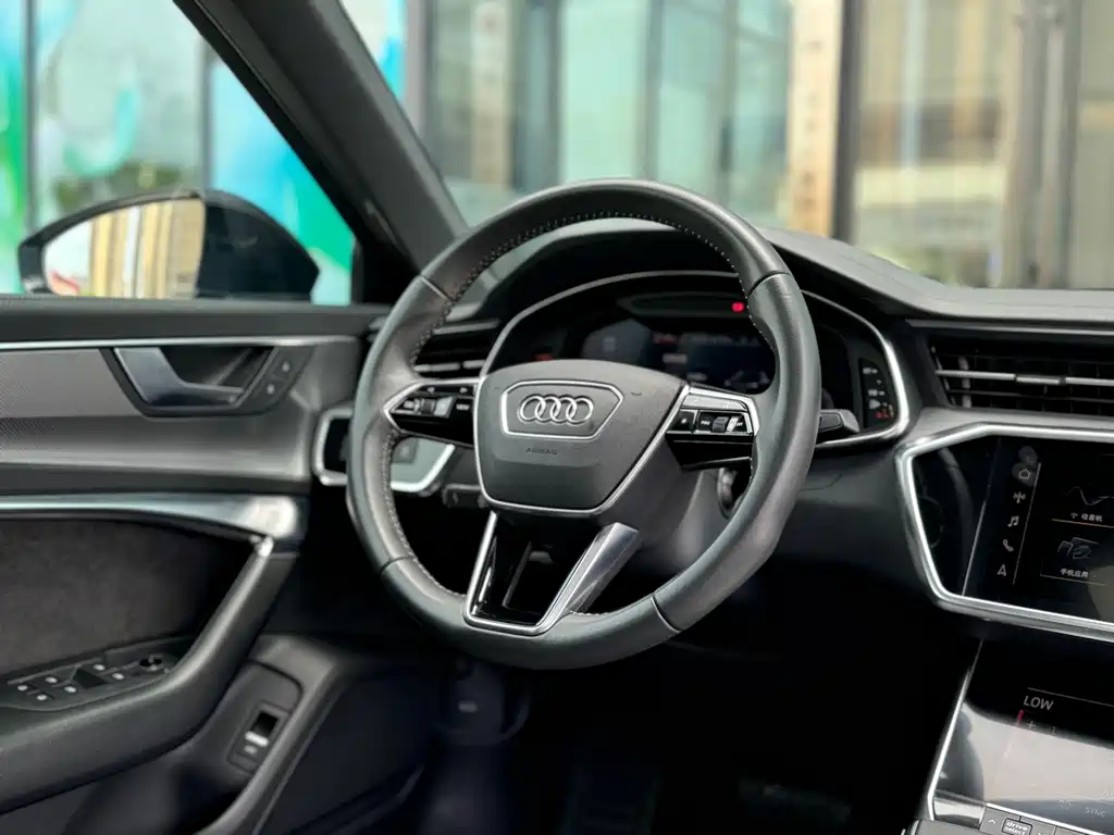 Audi A6L 2019 — фото 25