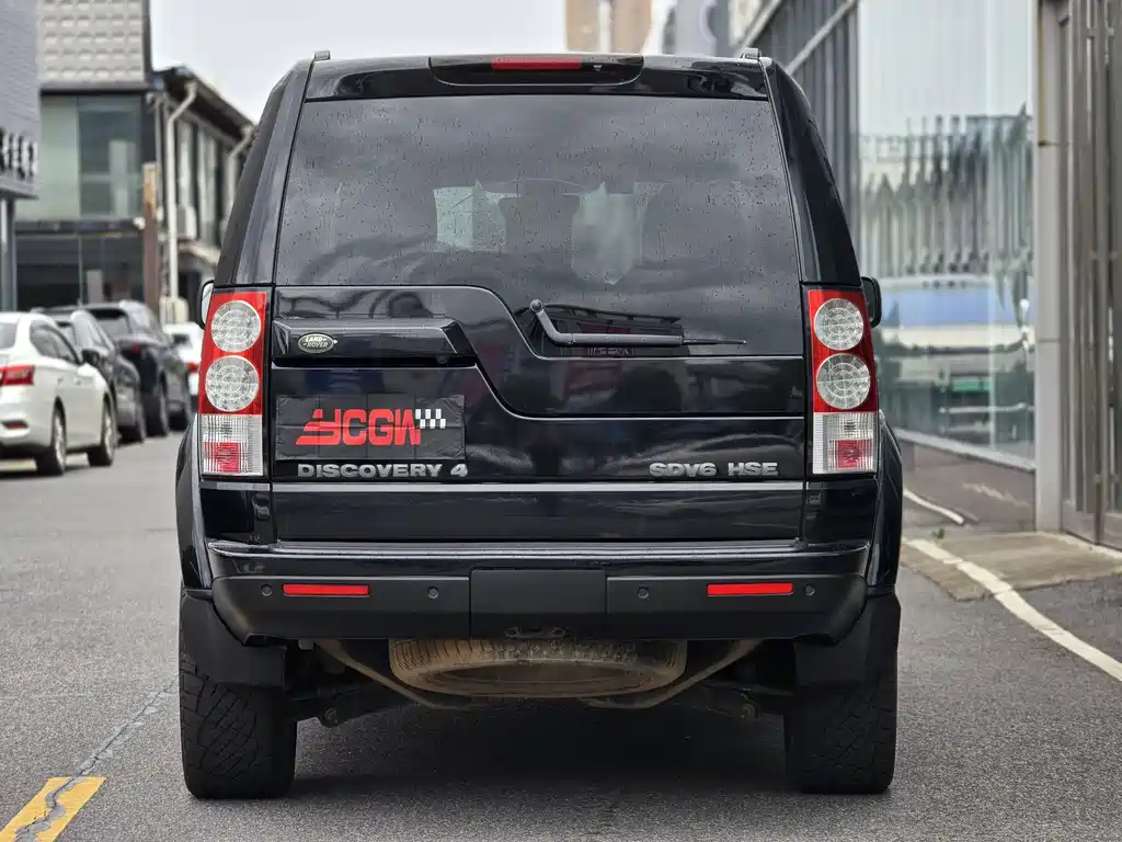 Land Rover Discovery 2013 — фото 12