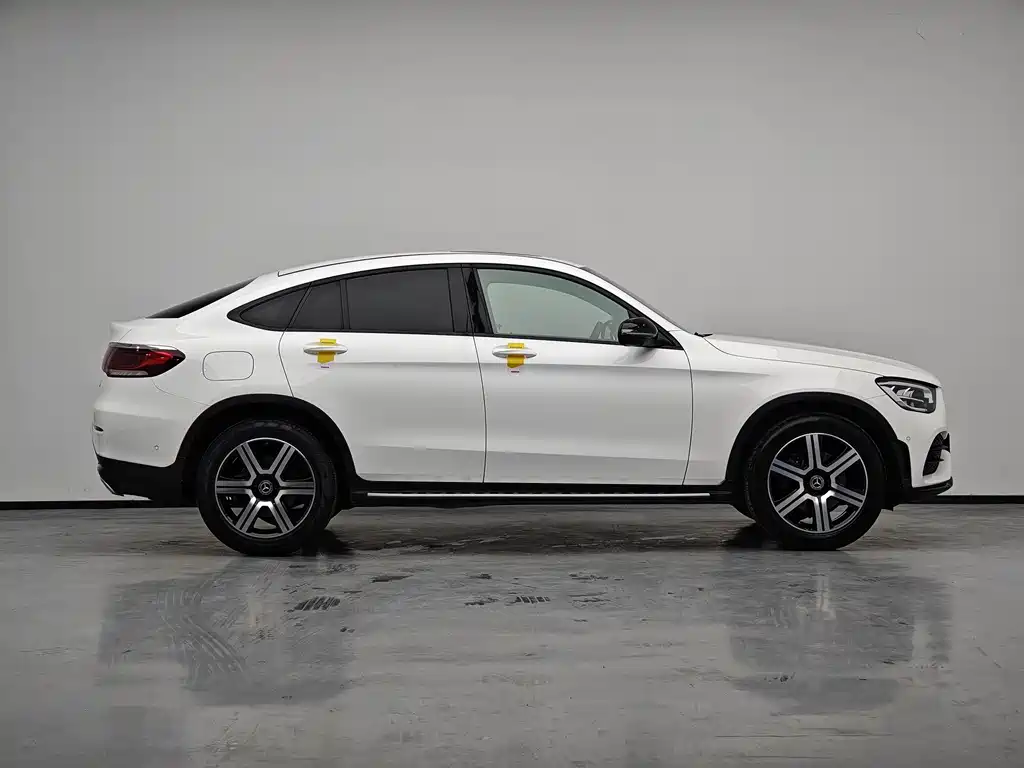 Mercedes-Benz GLC Coupe 2022 — фото 12