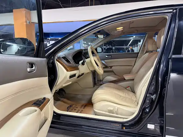 Nissan Teana 2012
