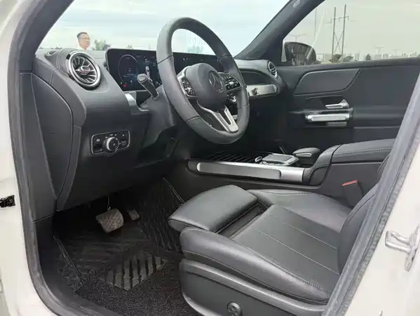 Mercedes-Benz GLB 2020