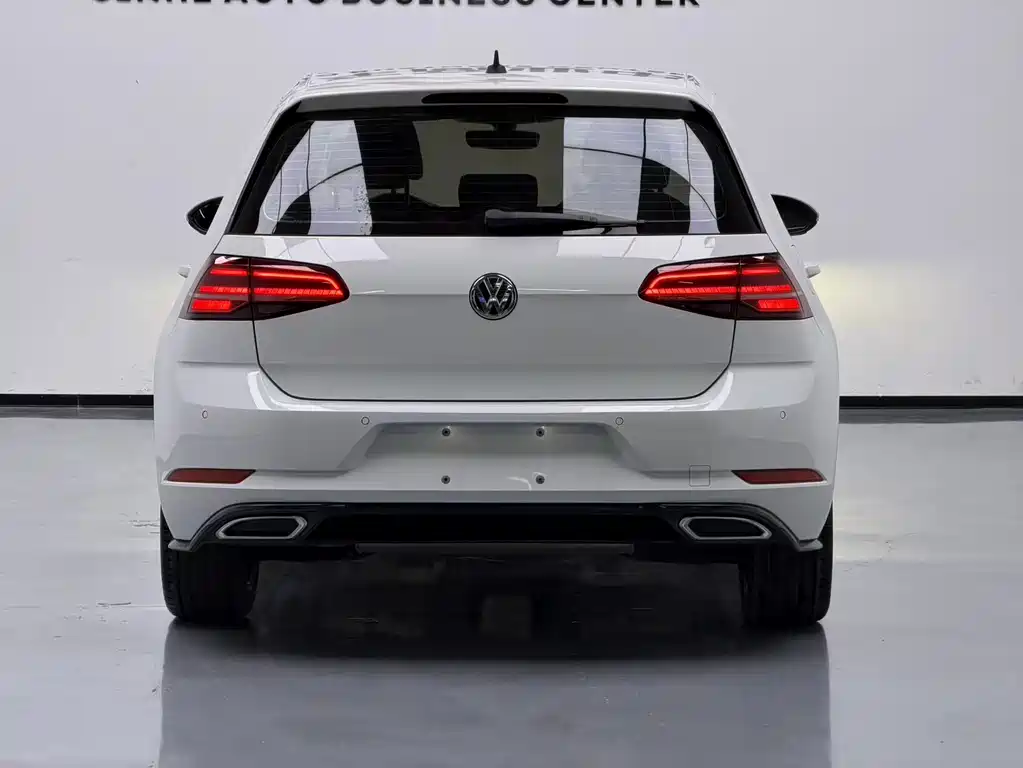 Volkswagen Golf 2019 — фото 11