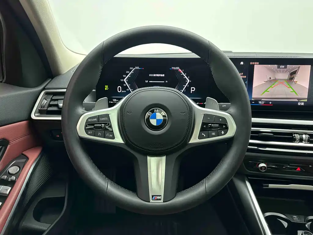 BMW 3 Series 2023 — фото 16