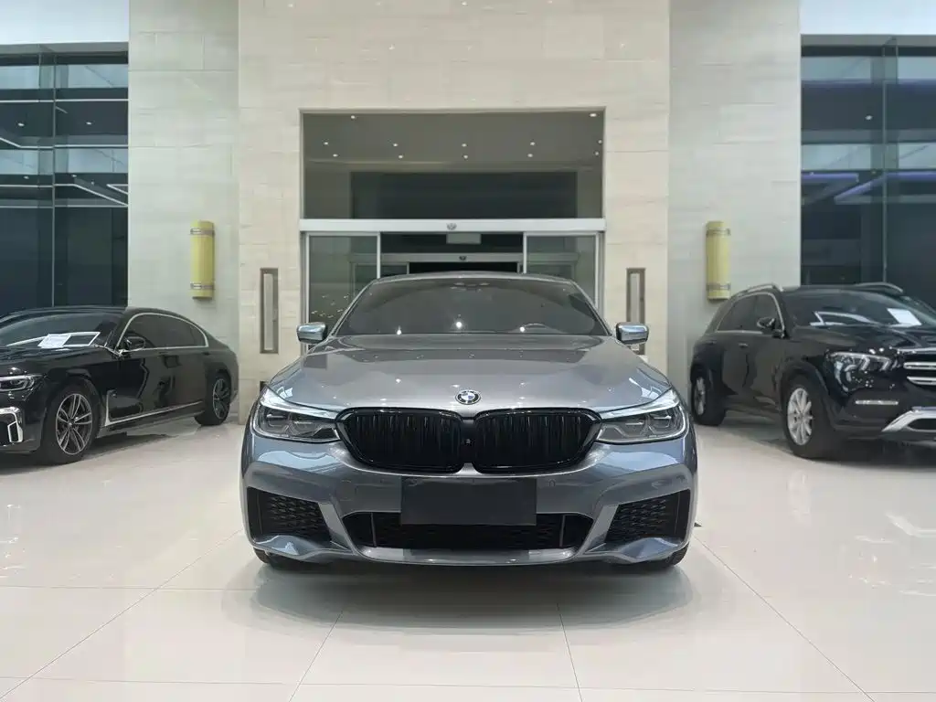 BMW 6 Series GT 2019 — фото 2