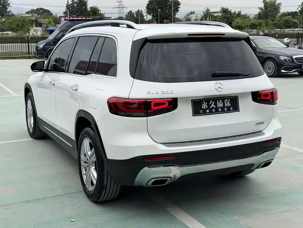 Mercedes-Benz GLB 2020 — фото 22