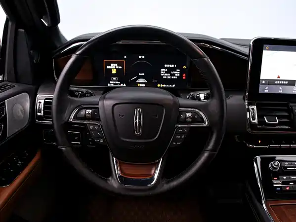 Lincoln Navigator 2020