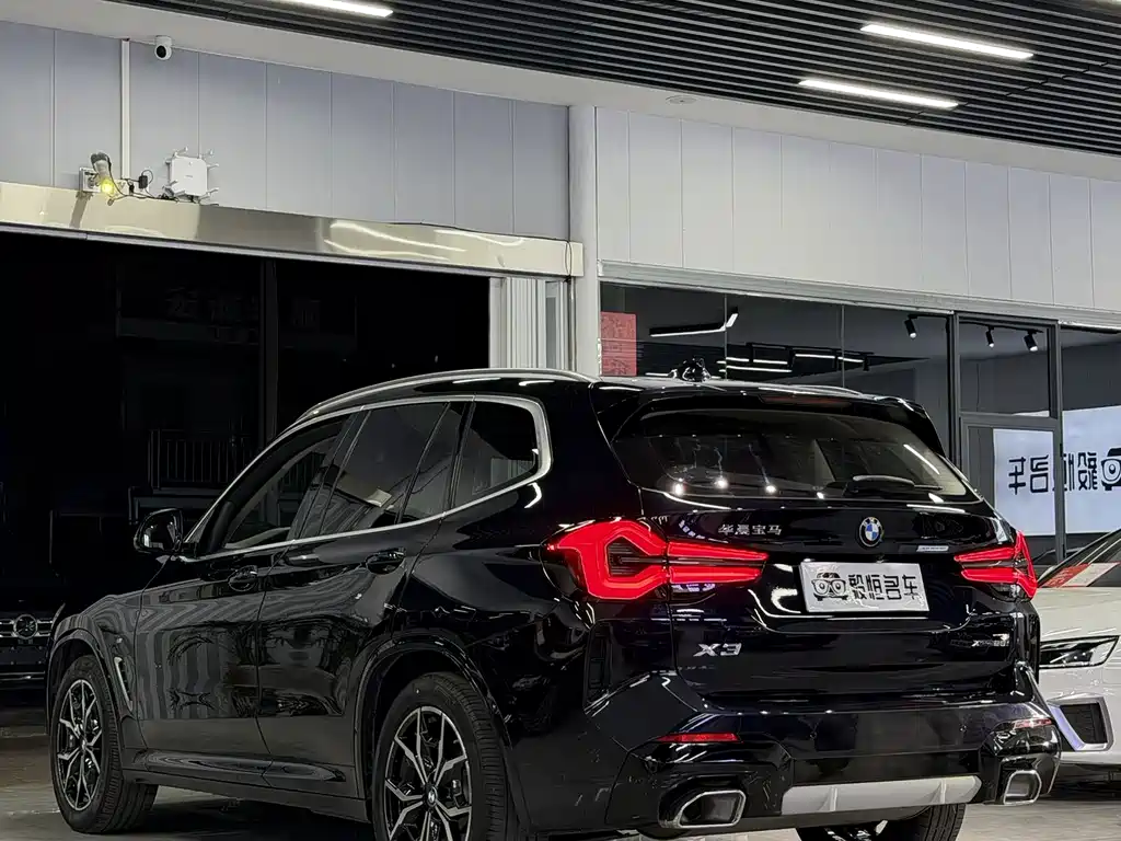 BMW X3 2022 — фото 9