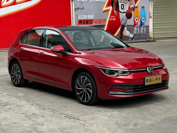 Volkswagen Golf 2023