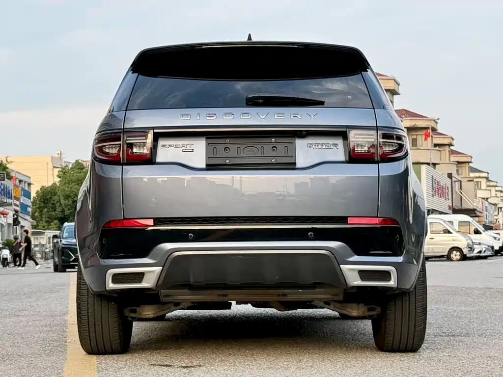 Land Rover Discovery Sport 2022 — фото 9