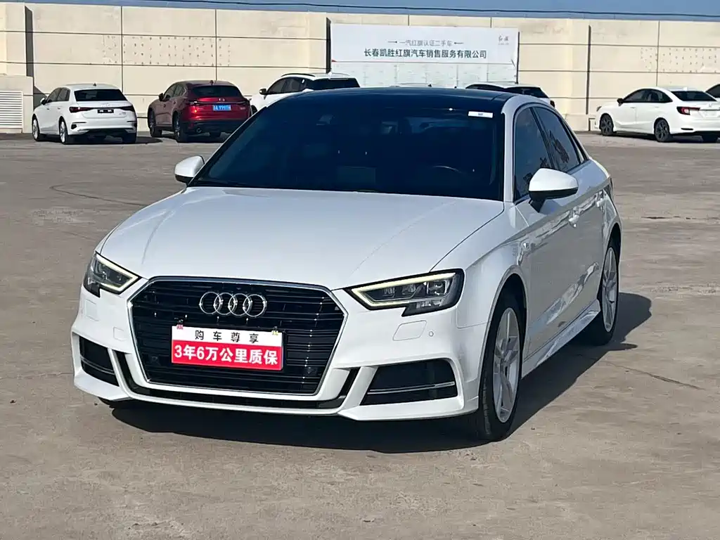 Audi A3 2019 — фото 1