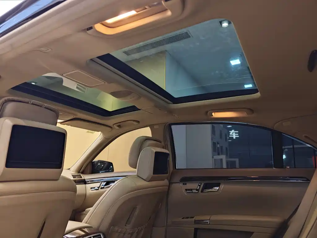 Mercedes-Benz S-Class 2011 — фото 28