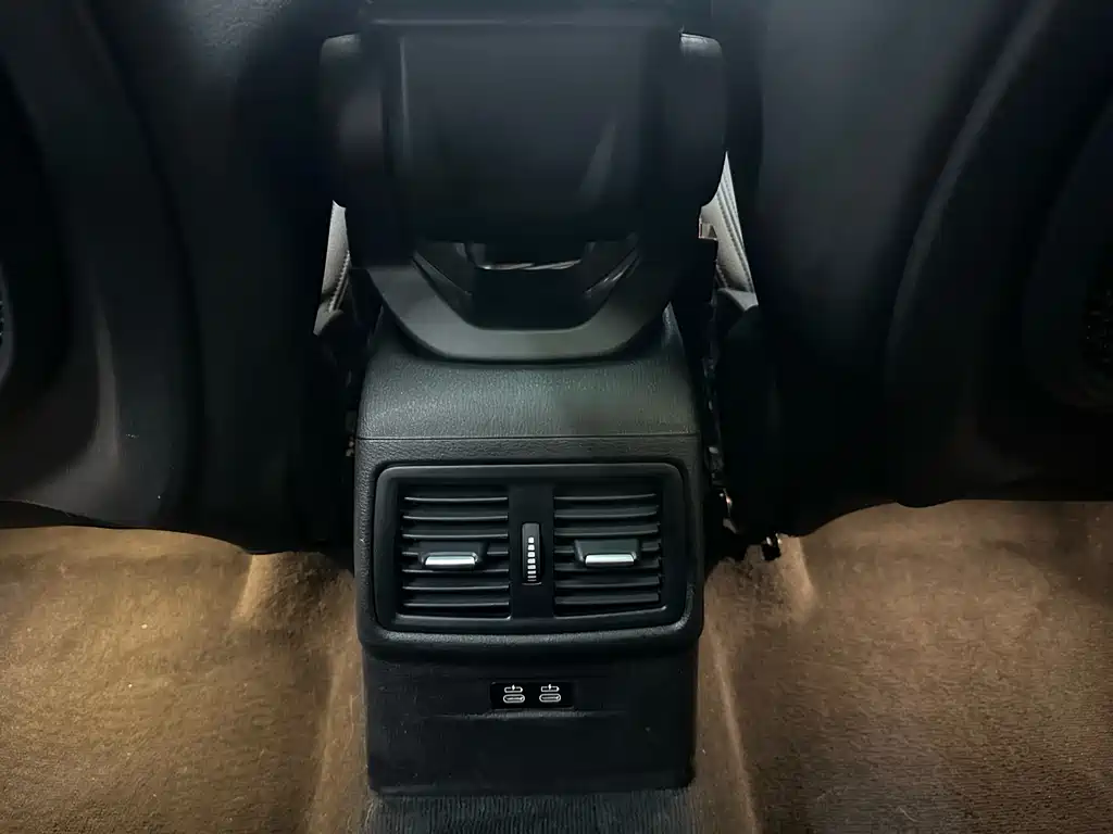 BMW X2 2019 — фото 13