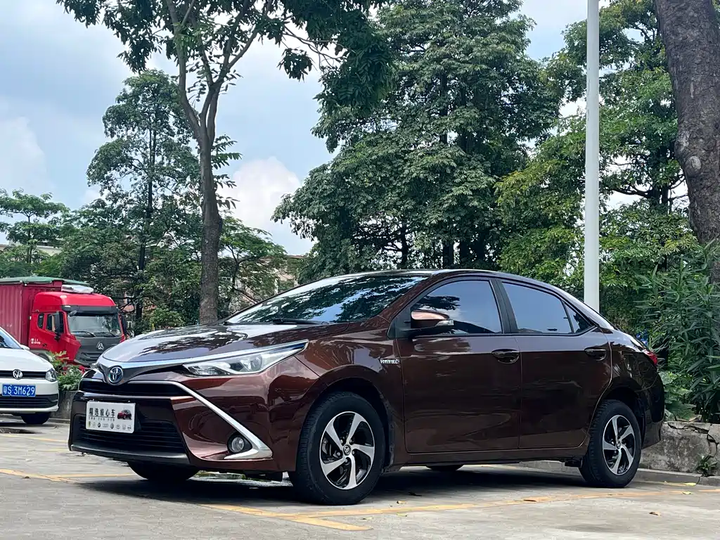 Toyota Levin 2017 — фото 1