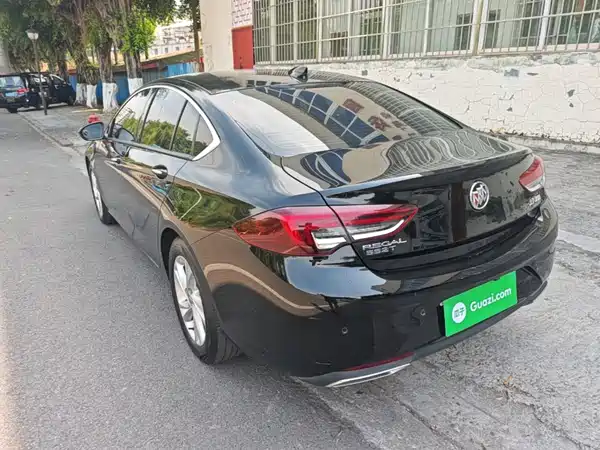 Buick Regal 2023