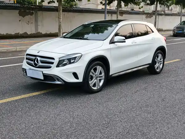 Mercedes-Benz GLA 2017