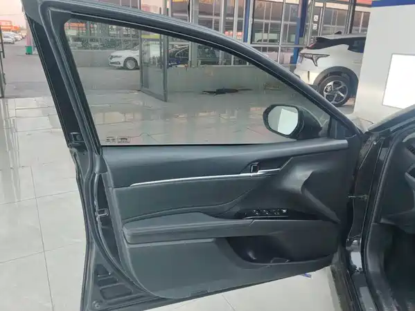 Toyota Camry 2018