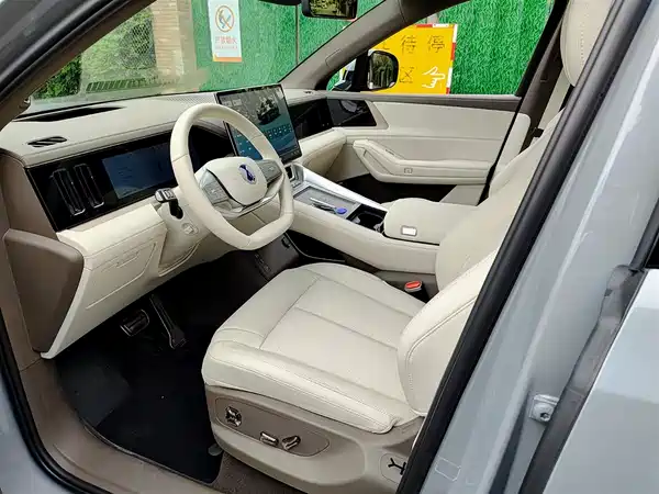 Denza N8L 2025