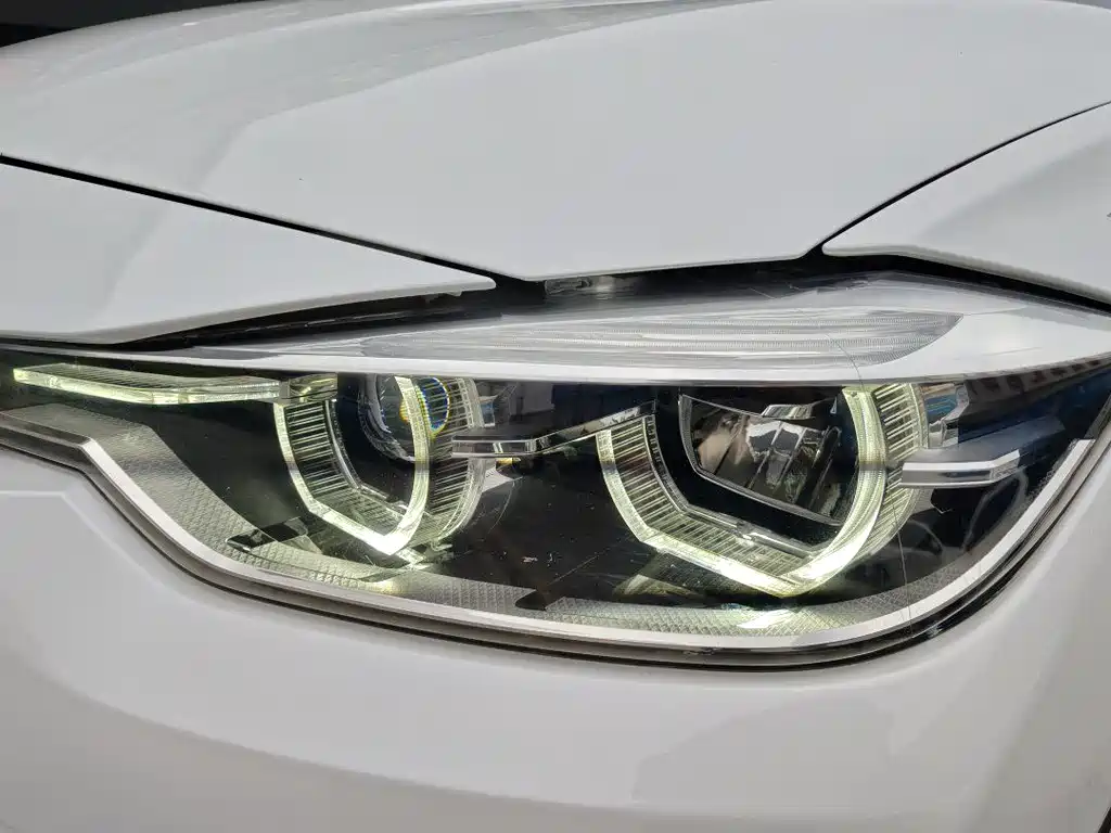BMW 3 Series 2019