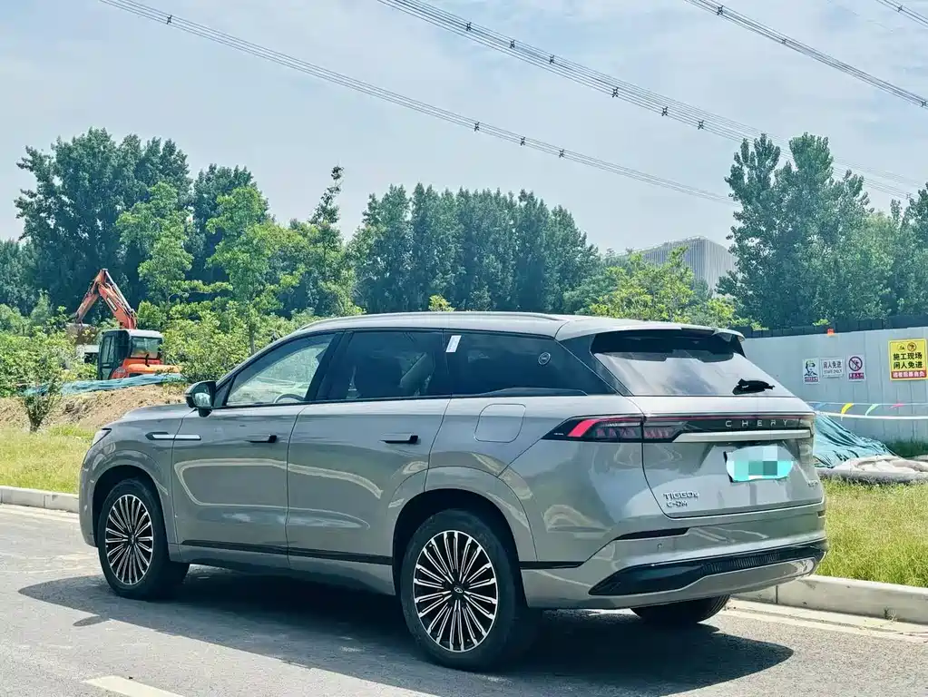 Chery Tiggo 9 C-DM 2024 — фото 8