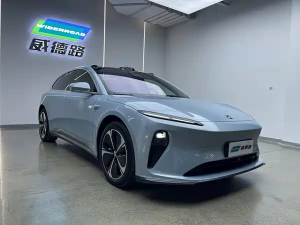 NIO ET5T 2025