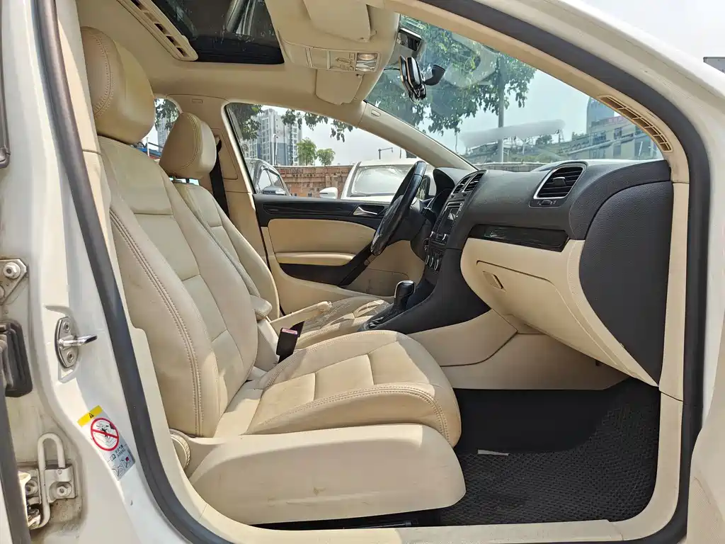 Volkswagen Golf 2012