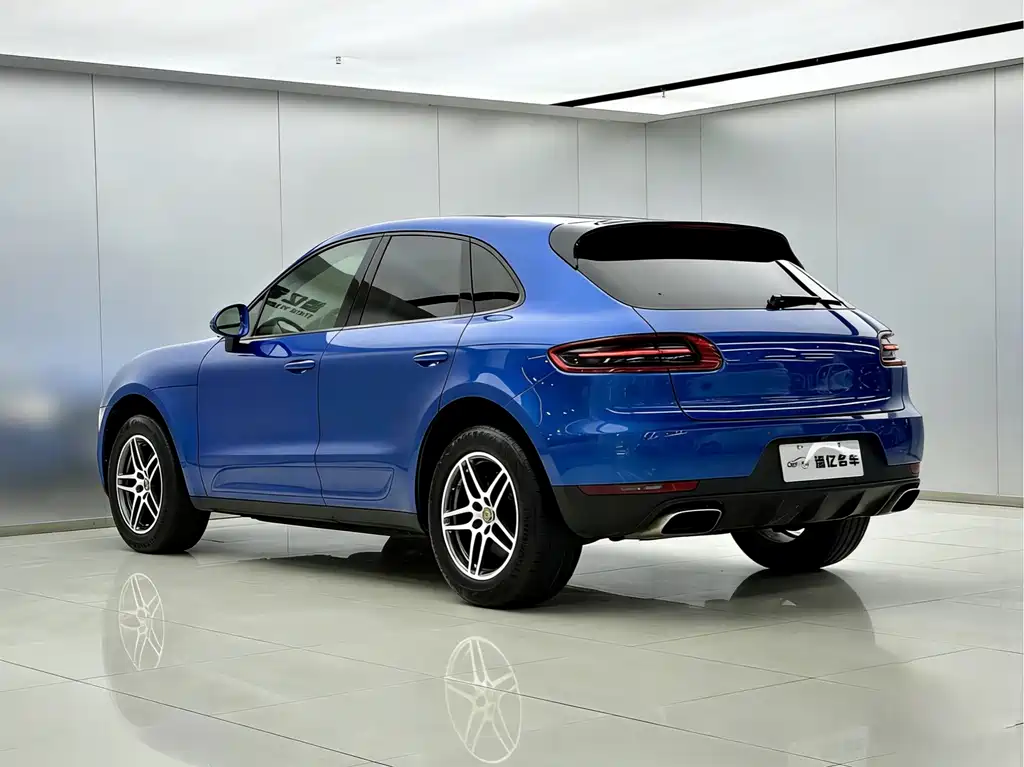 Porsche Macan 2017 — фото 5