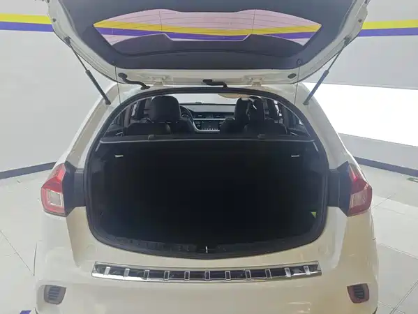 Geely Vision X3 2018