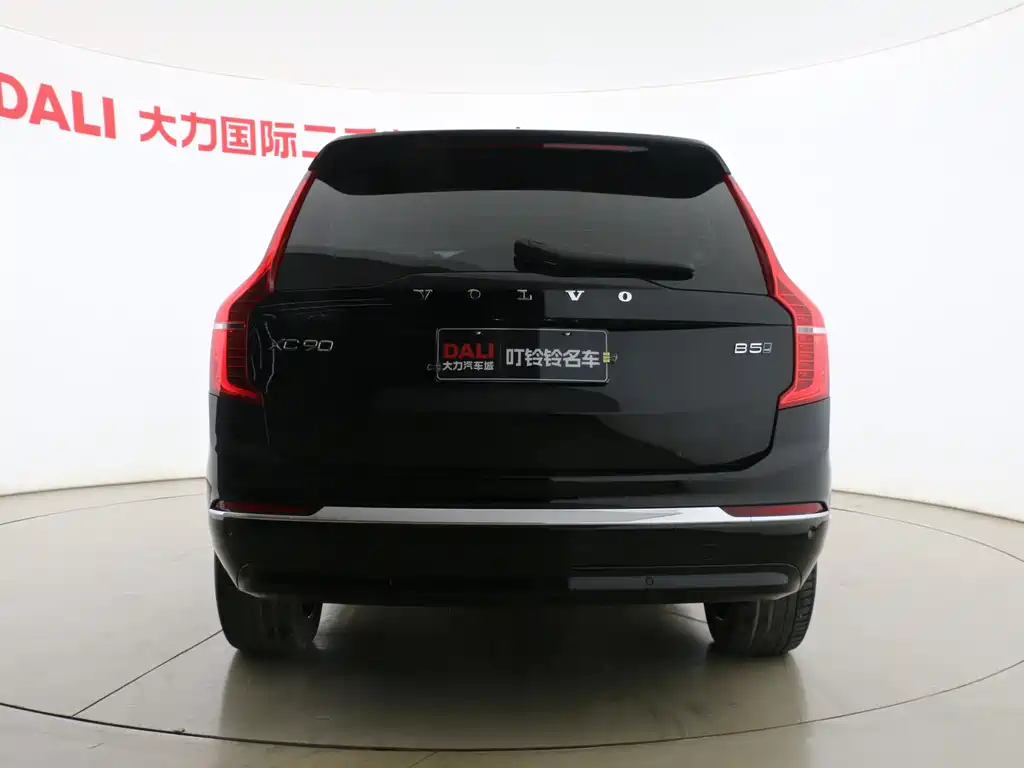 Volvo XC90 2023 — фото 15