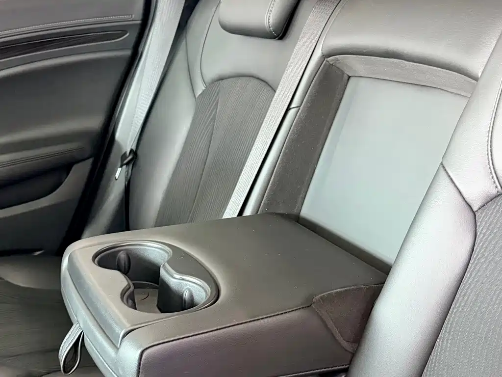Buick Envision Plus 2021 — фото 23