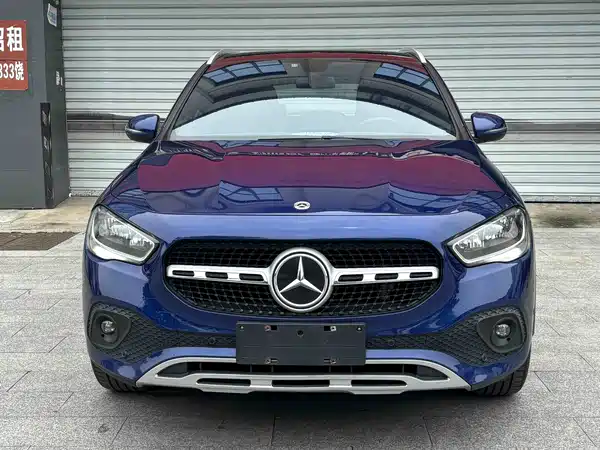 Mercedes-Benz GLA 2020