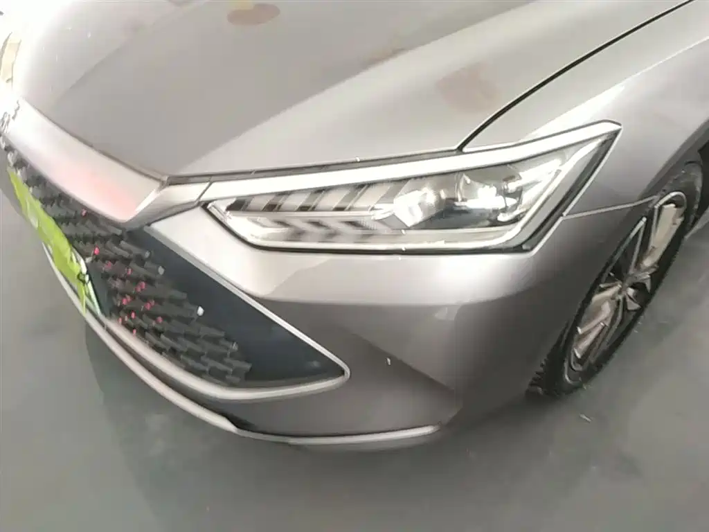 BYD Qin PLUS 2022 — фото 24