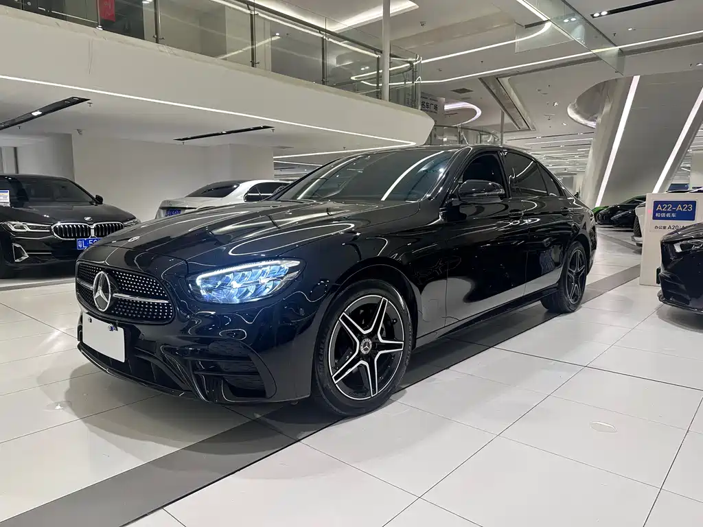 Mercedes-Benz E-Class 2023 — фото 1