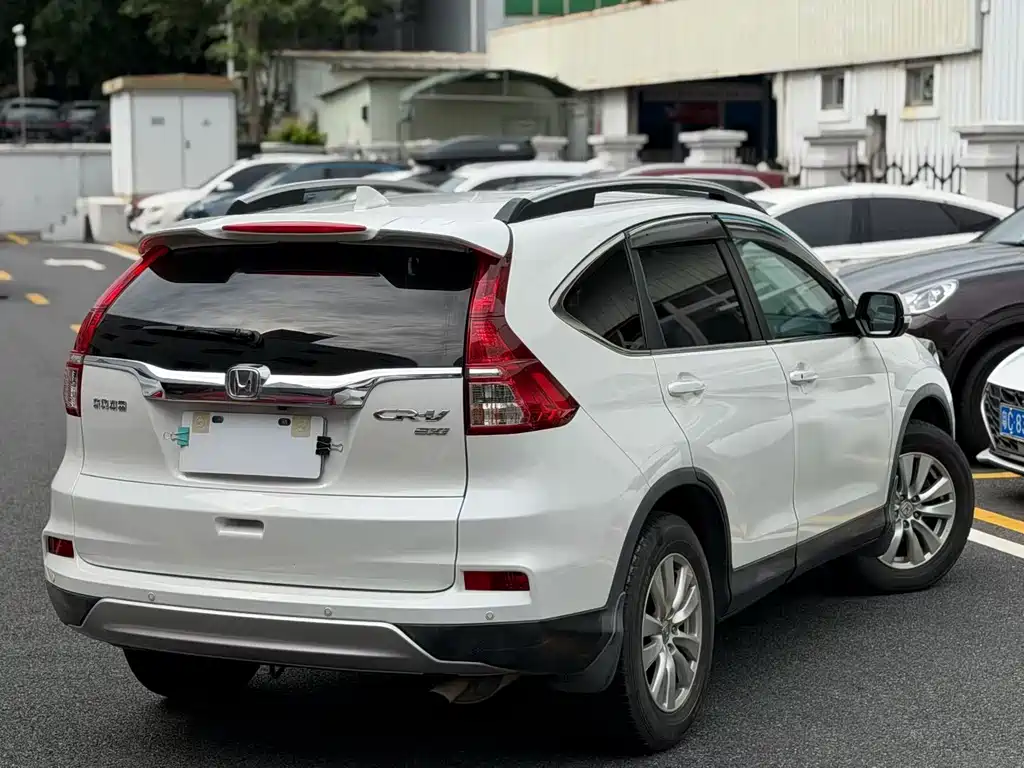 Honda CR-V 2015 — фото 18