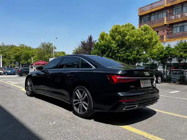 Audi A6L 2020