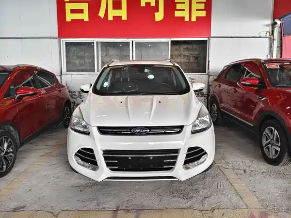 Ford Kuga 2016