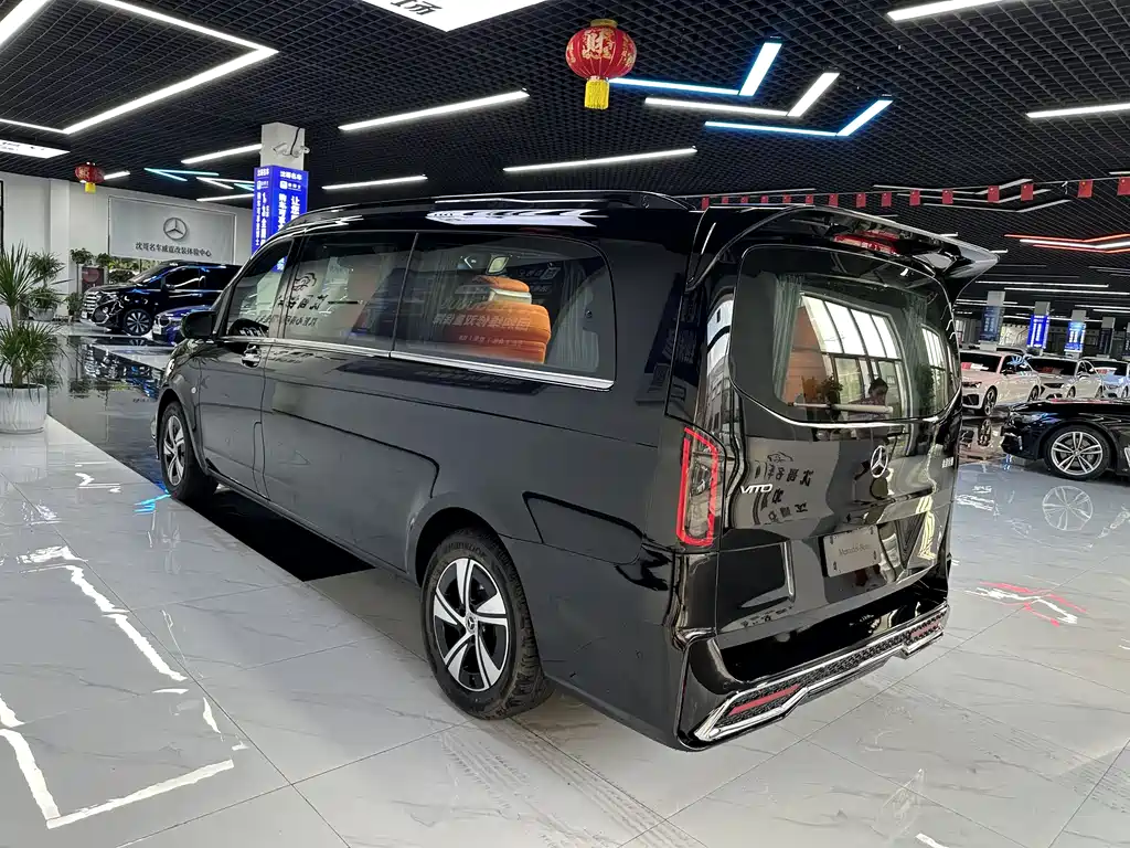 Mercedes-Benz Vito 2026 — фото 7