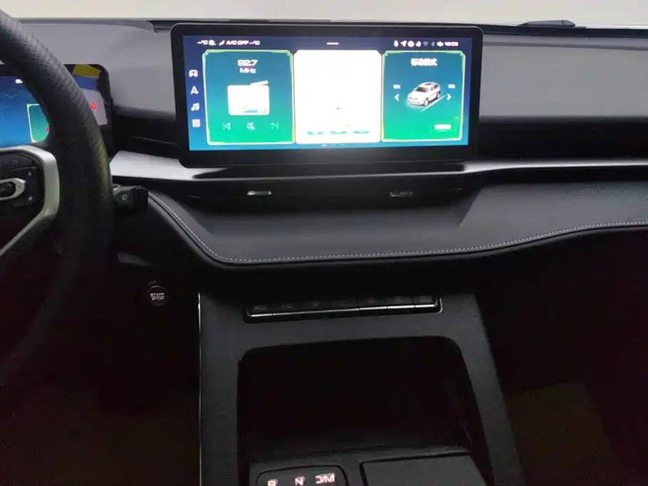 Haval H6 2023 — фото 13
