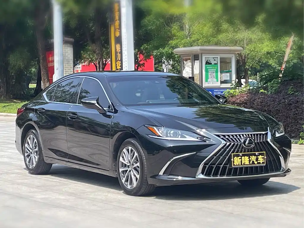 Lexus ES 2023 — фото 3
