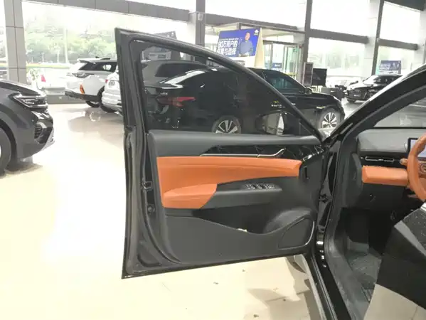 Wuling Starlight 2025