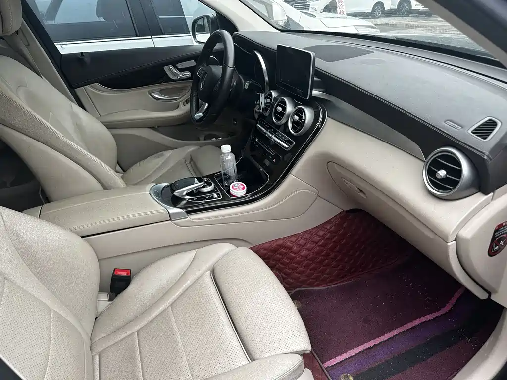 Mercedes-Benz GLC 2019 — фото 15