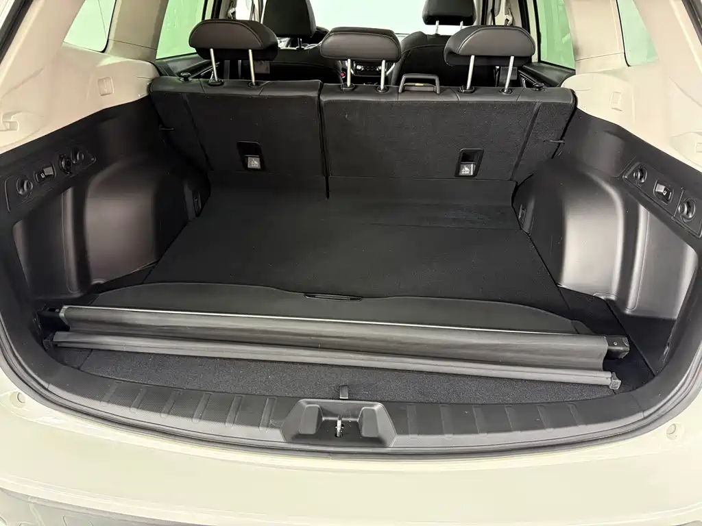 Subaru Forester 2023 — фото 19
