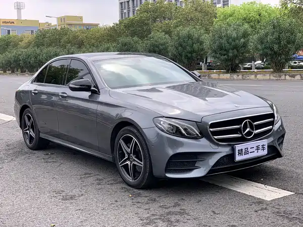 Mercedes-Benz E-Class 2020