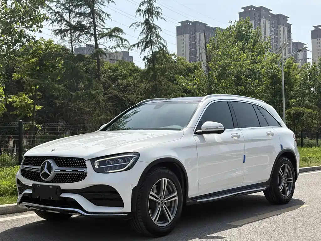 Mercedes-Benz GLC 2020 — фото 1