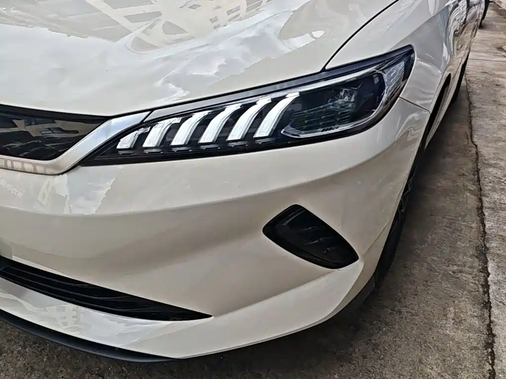 BYD Qin PLUS 2025 — фото 24